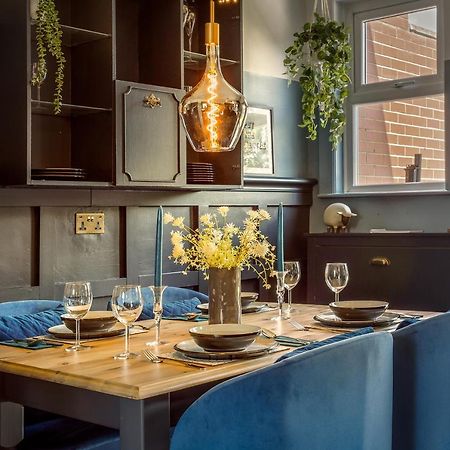 Stylish Romantic Country Escape Near Chester Christleton Dış mekan fotoğraf